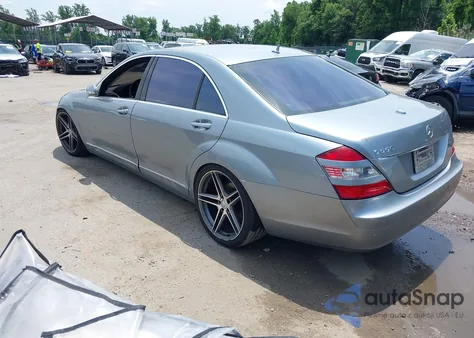 2007 Mercedes-Benz S 550 550 from USA, damaged, VIN WDDNG71X87A067073